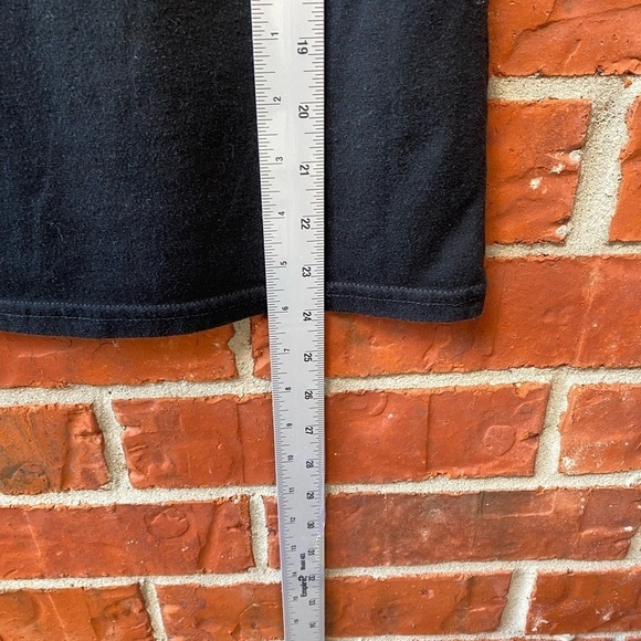 The Office Womens Small Dunder Mifflin Paper Shredder Black Graphic Tshirt - Picture 6 of 7